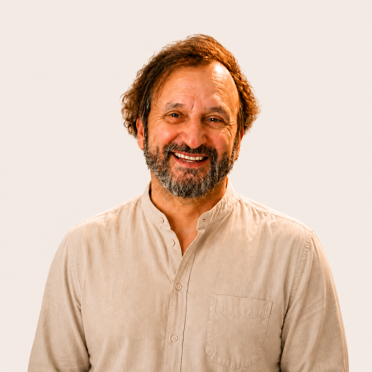 ROBERT ILIA NAJEMY